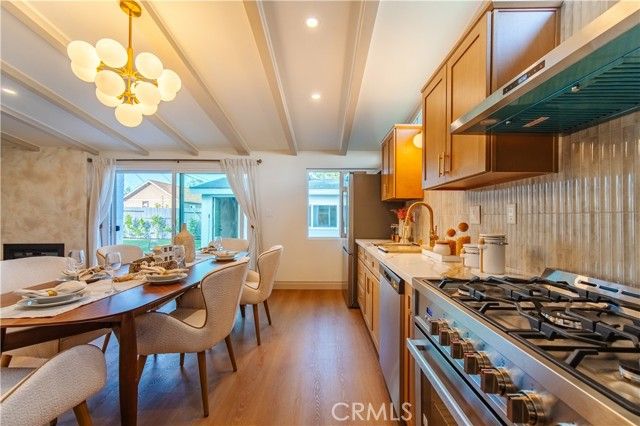 236 Mission Dr, Fullerton, CA 92831