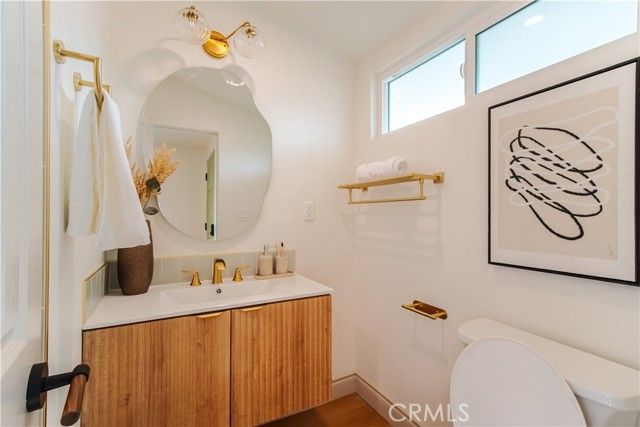 236 Mission Dr, Fullerton, CA 92831