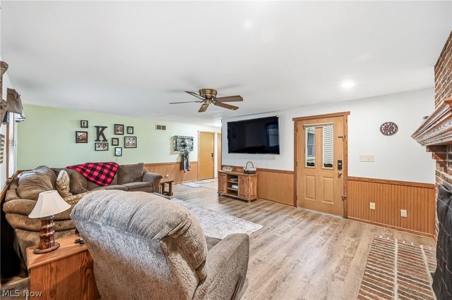 4562 Sheffield Drive, Austintown, OH 44515