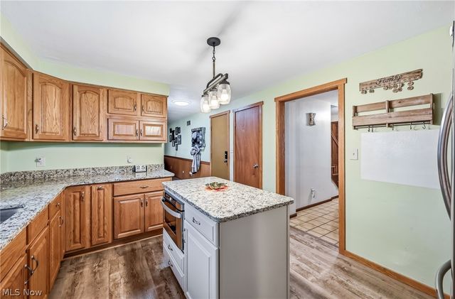 4562 Sheffield Drive, Austintown, OH 44515