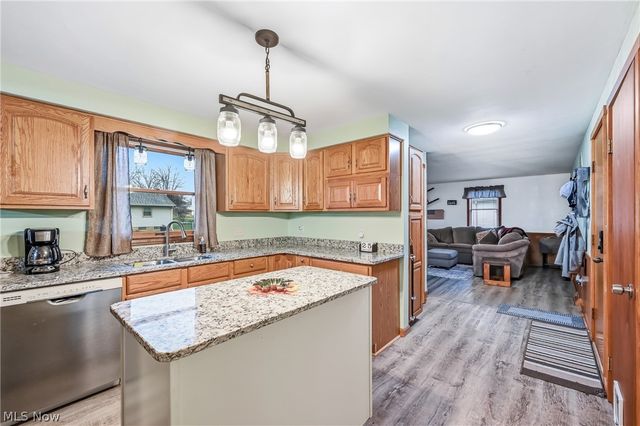 4562 Sheffield Drive, Austintown, OH 44515