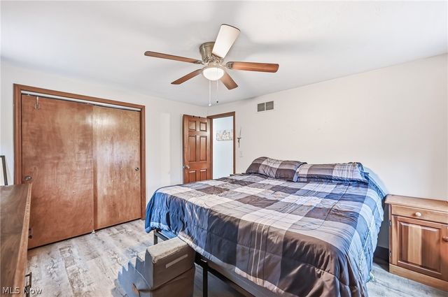 4562 Sheffield Drive, Austintown, OH 44515