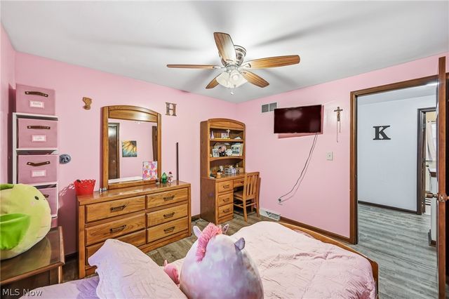 4562 Sheffield Drive, Austintown, OH 44515