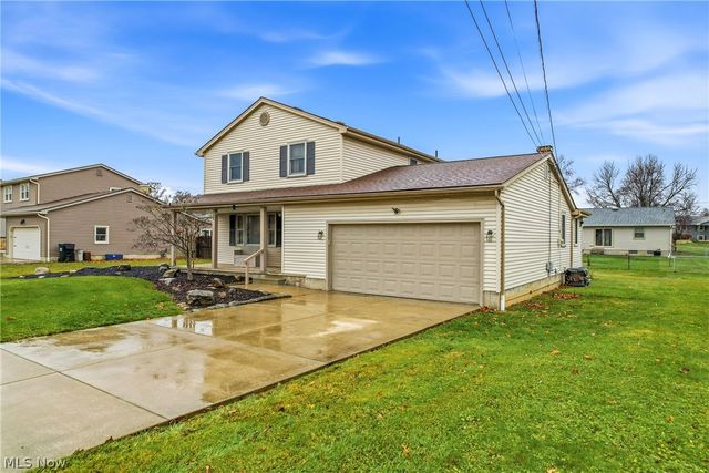 4562 Sheffield Drive, Austintown, OH 44515