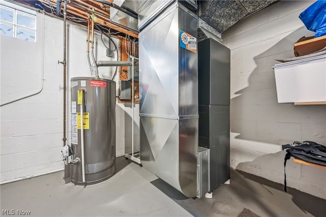 4562 Sheffield Drive, Austintown, OH 44515