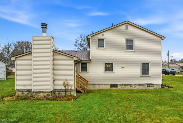 4562 Sheffield Drive, Austintown, OH 44515