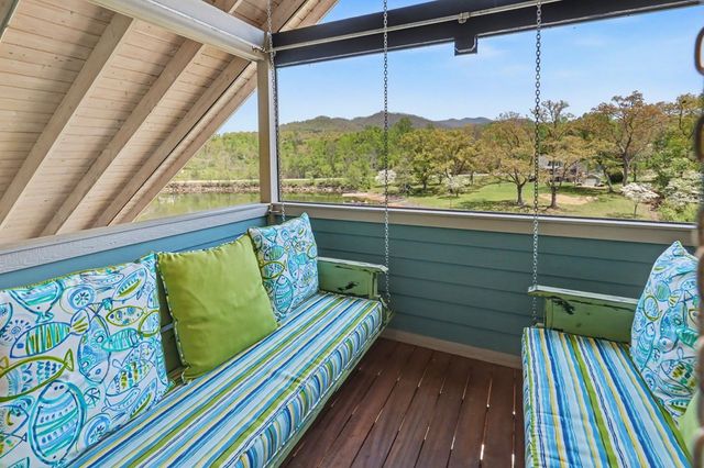 137 Kilmoore Lane, Hayesville, NC 28904