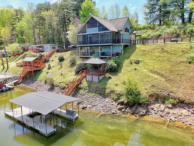 137 Kilmoore Lane, Hayesville, NC 28904