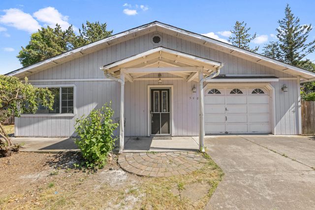 540 Oak Knoll Drive, Ashland, OR 97520