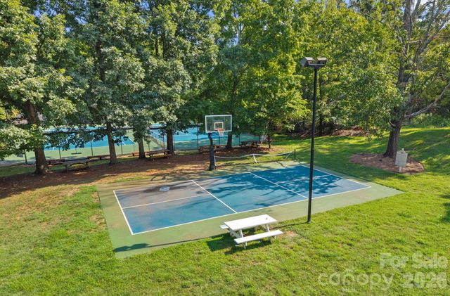 5006 Cranston Court, Charlotte, NC 28277