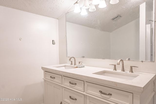 118 Pirate Lane, Rockingham, NC 28379