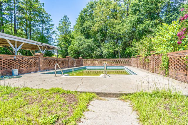 118 Pirate Lane, Rockingham, NC 28379