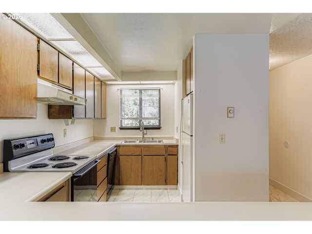 3404 19TH Ave, Forest Grove, OR 97116