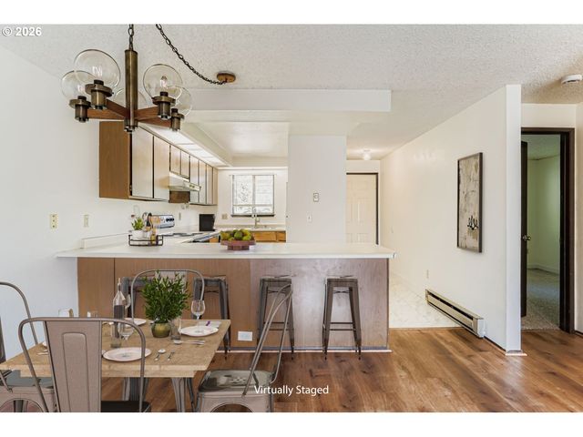 3404 19TH Ave, Forest Grove, OR 97116