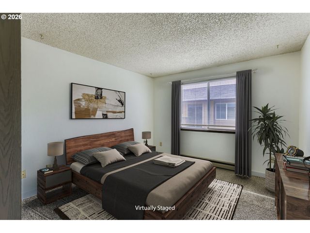 3404 19TH Ave, Forest Grove, OR 97116