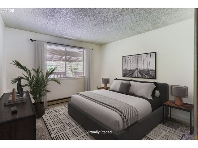 3404 19TH Ave, Forest Grove, OR 97116