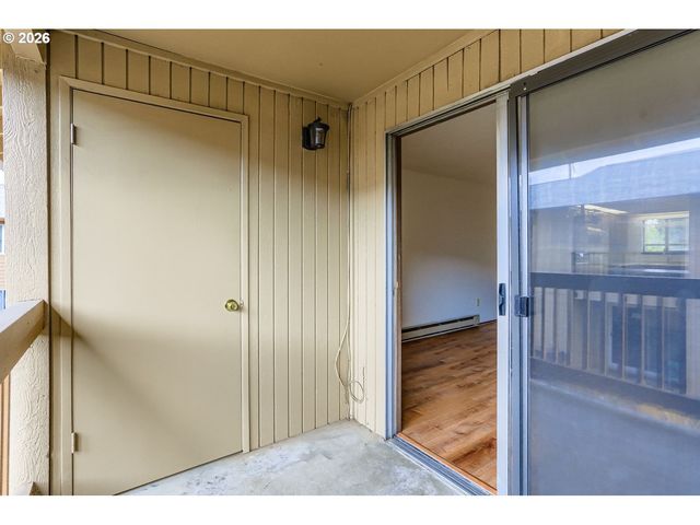 3404 19TH Ave, Forest Grove, OR 97116