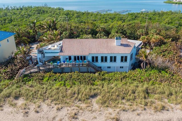 23 NE Macarthur Boulevard, Stuart, FL 34996