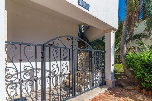 23 NE Macarthur Boulevard, Stuart, FL 34996