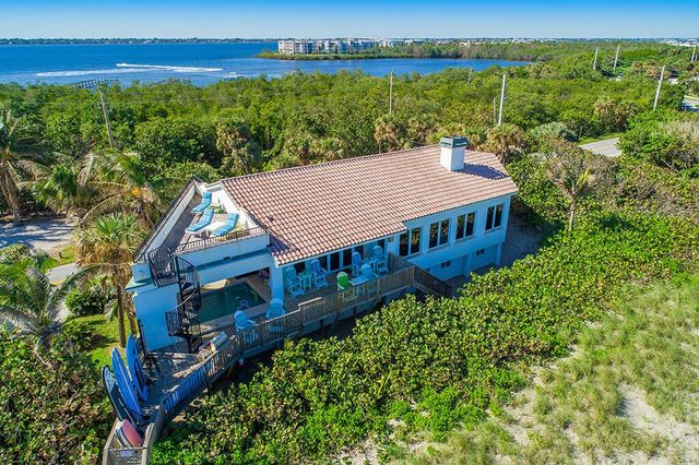 23 NE Macarthur Boulevard, Stuart, FL 34996