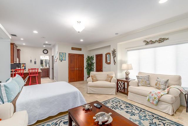 23 NE Macarthur Boulevard, Stuart, FL 34996