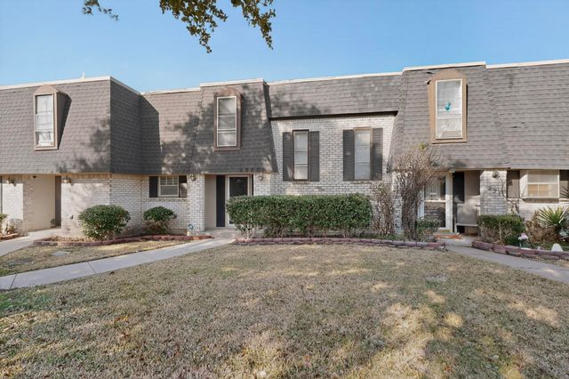 2315 Blue Sage Lane, Arlington, TX 76014