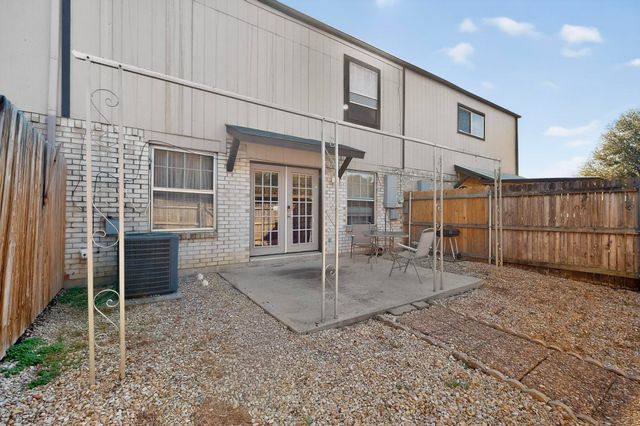 2315 Blue Sage Lane, Arlington, TX 76014