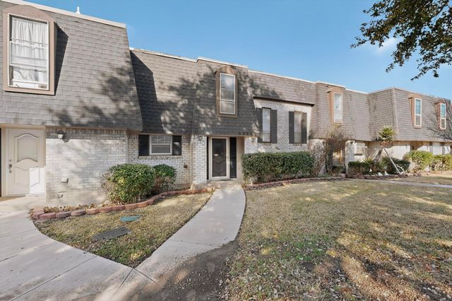 2315 Blue Sage Lane, Arlington, TX 76014