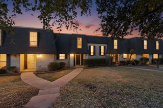 2315 Blue Sage Lane, Arlington, TX 76014