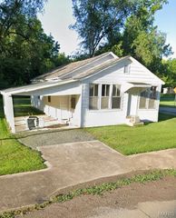 500 E Elvins Boulevard, Park Hills, MO 63601