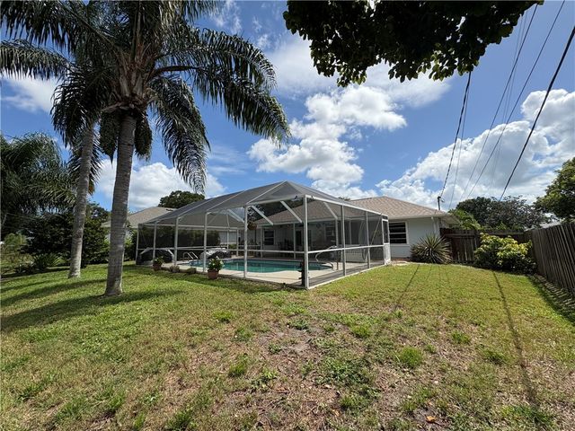1086 Phelps Street, Sebastian, FL 32958