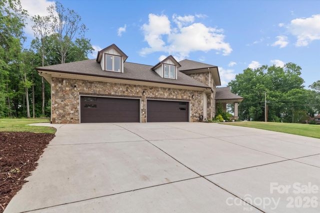 9355 Legrand Drive, Terrell, NC 28682