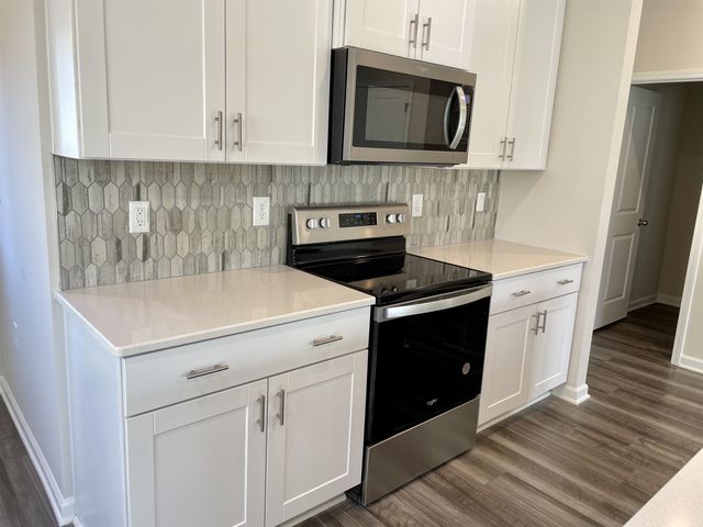 912 Field Ivy Drive, Fuquay Varina, NC 27526