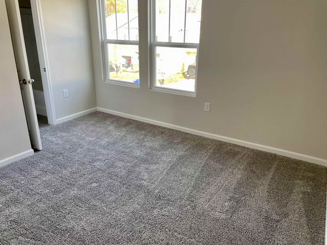 912 Field Ivy Drive, Fuquay Varina, NC 27526