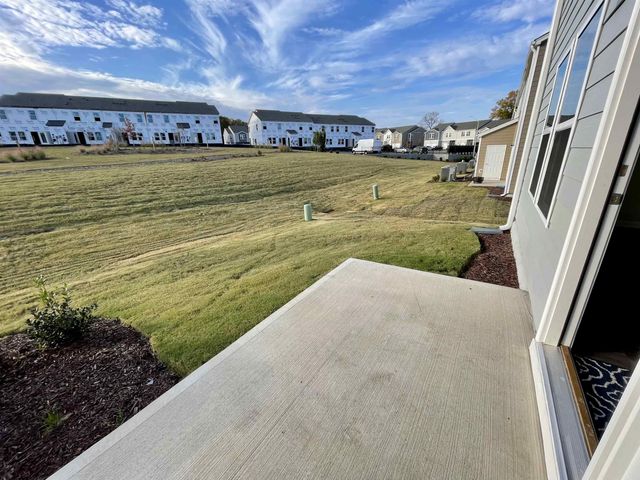 912 Field Ivy Drive, Fuquay Varina, NC 27526