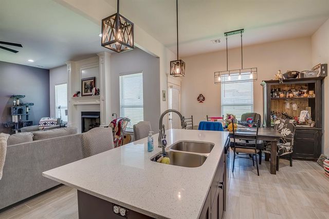11017 SW 32nd Street, Yukon, OK 73099