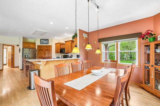 N43W33183 Glen Parc CIRCLE, Nashotah, WI 53058