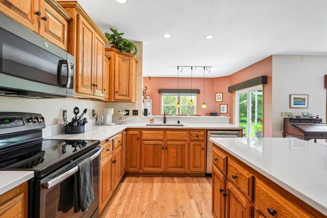 N43W33183 Glen Parc CIRCLE, Nashotah, WI 53058