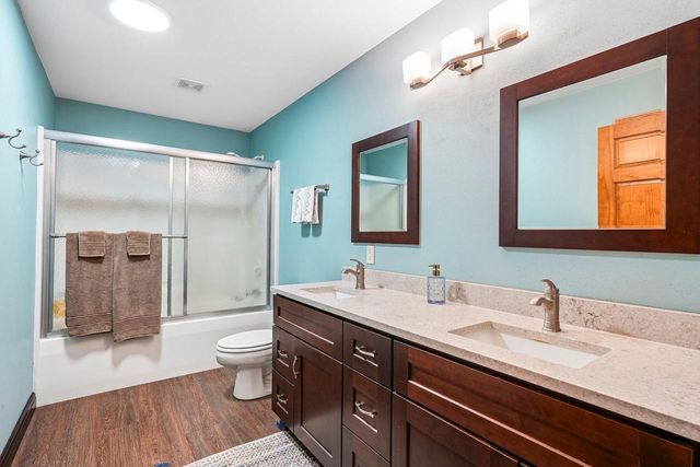 N43W33183 Glen Parc CIRCLE, Nashotah, WI 53058