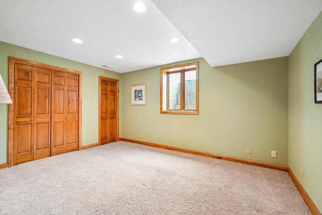 N43W33183 Glen Parc CIRCLE, Nashotah, WI 53058