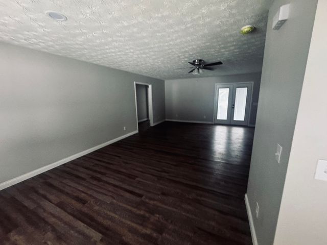 46 Garnet Lane, London, KY 40741