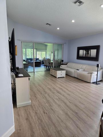 3963 Redondo Court, Boca Raton, FL 33487