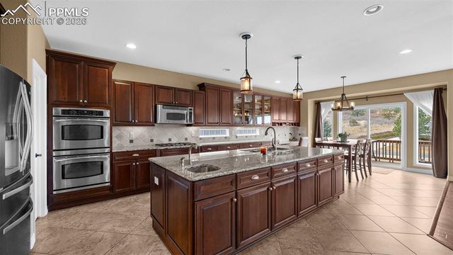 1547 Ridgetrail Court, Castle Rock, CO 80104