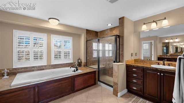 1547 Ridgetrail Court, Castle Rock, CO 80104