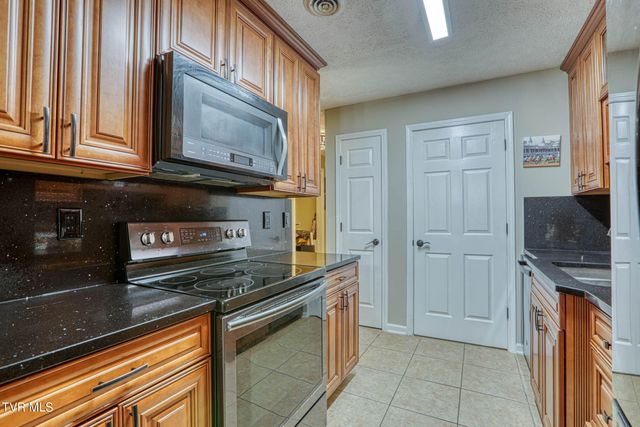 1321 West Main Street 6, Rogersville, TN 37857