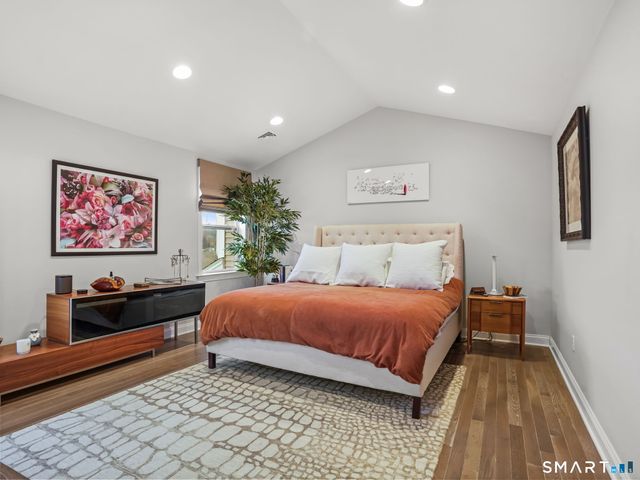 85 Winding Ridge Way 85, Danbury, CT 06810