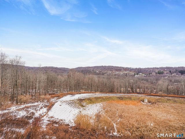 85 Winding Ridge Way 85, Danbury, CT 06810