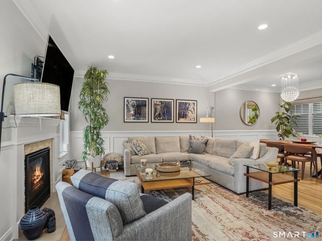 85 Winding Ridge Way 85, Danbury, CT 06810