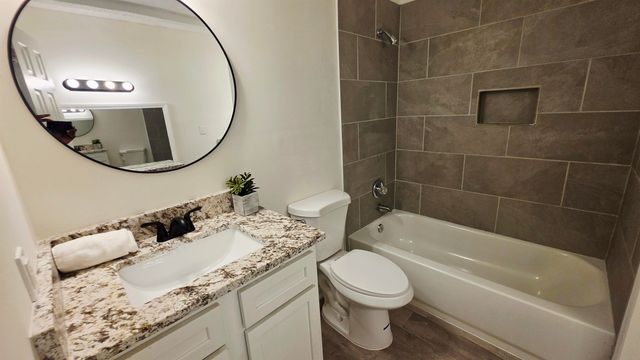 4264 TIMBER RISE DR, Memphis, TN 38125