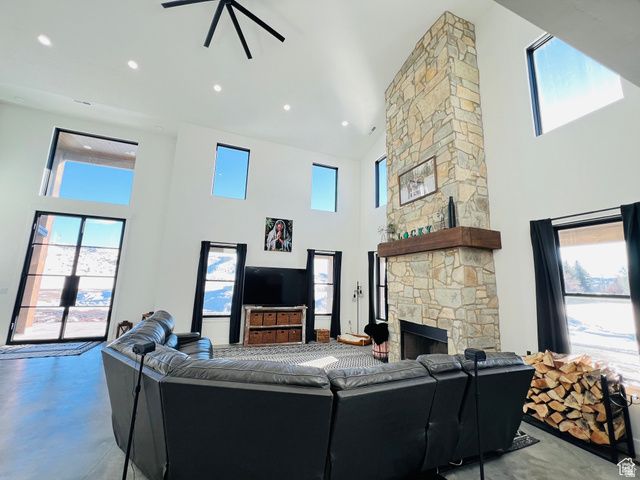 100 WHIT LN, Georgetown, ID 83239